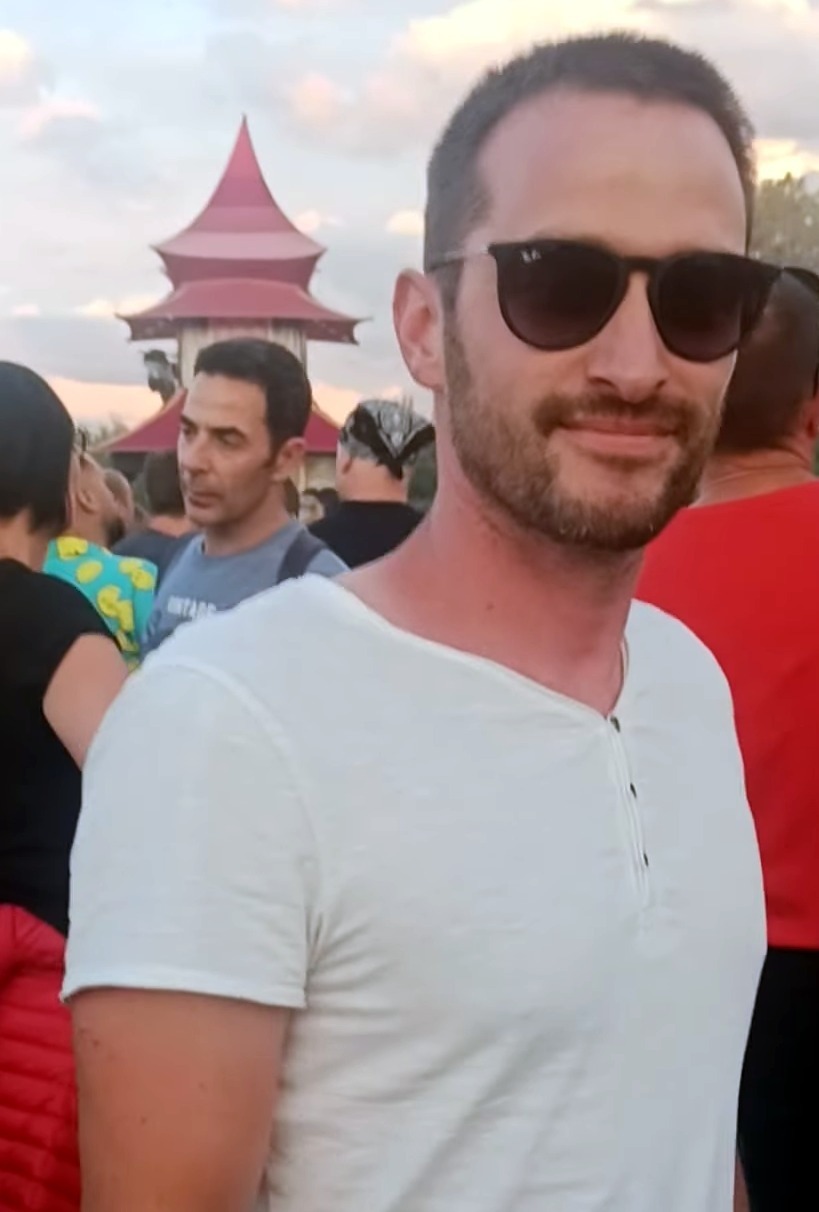 Profil de Tino, 40 ans, Escort TS France à Cornimont