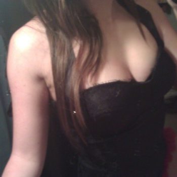 Profil de Tahra, 23 ans, Escort TS France à Confracourt