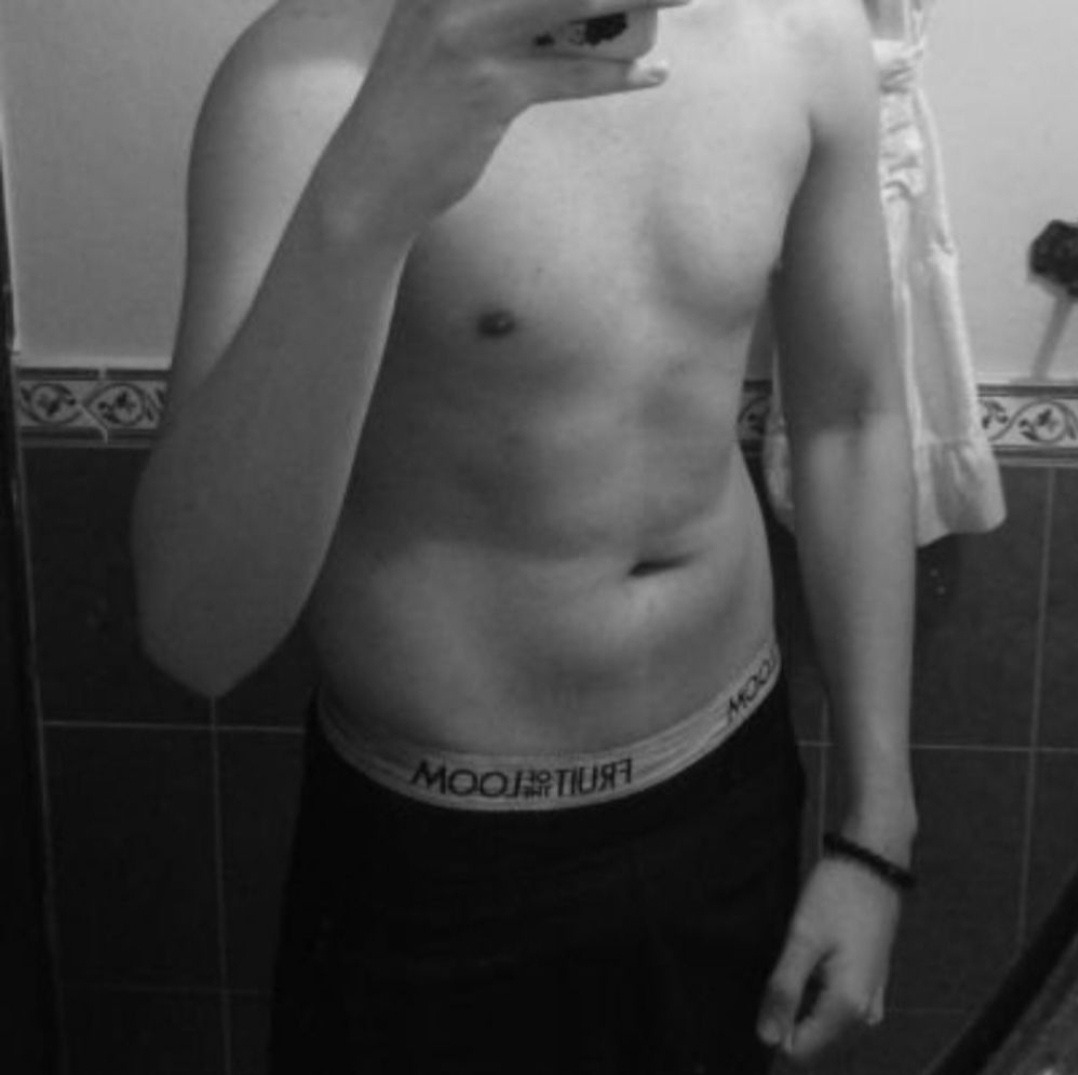 Profil de Jacques, 20 ans, Escort TS France à Solente