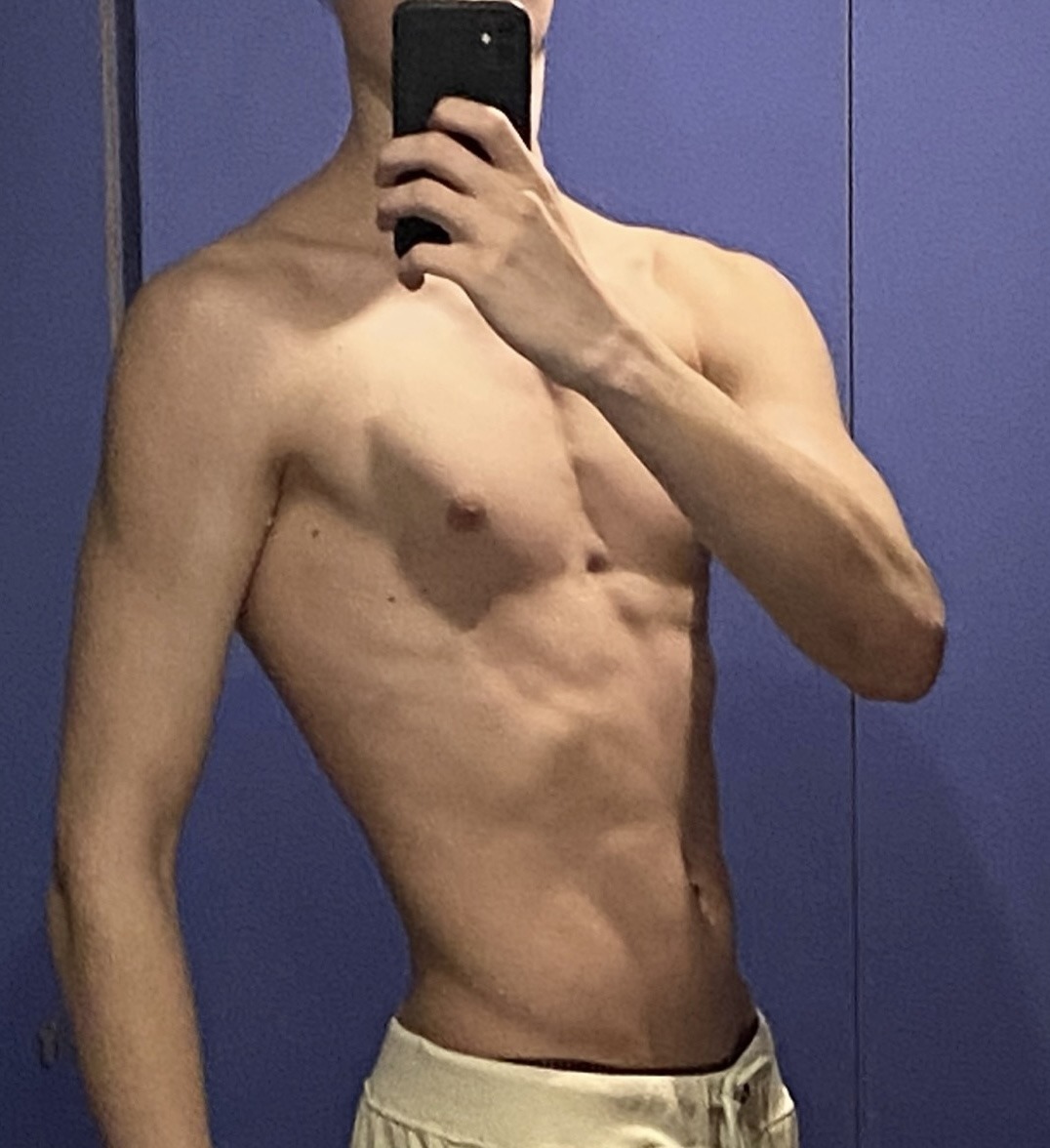 Profil de Kalis, 22 ans, Escort TS France à Neufchelles