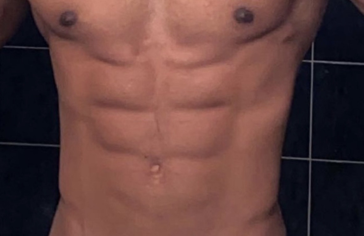 Profil de Angelino, 20 ans, Escort TS France à Grilly