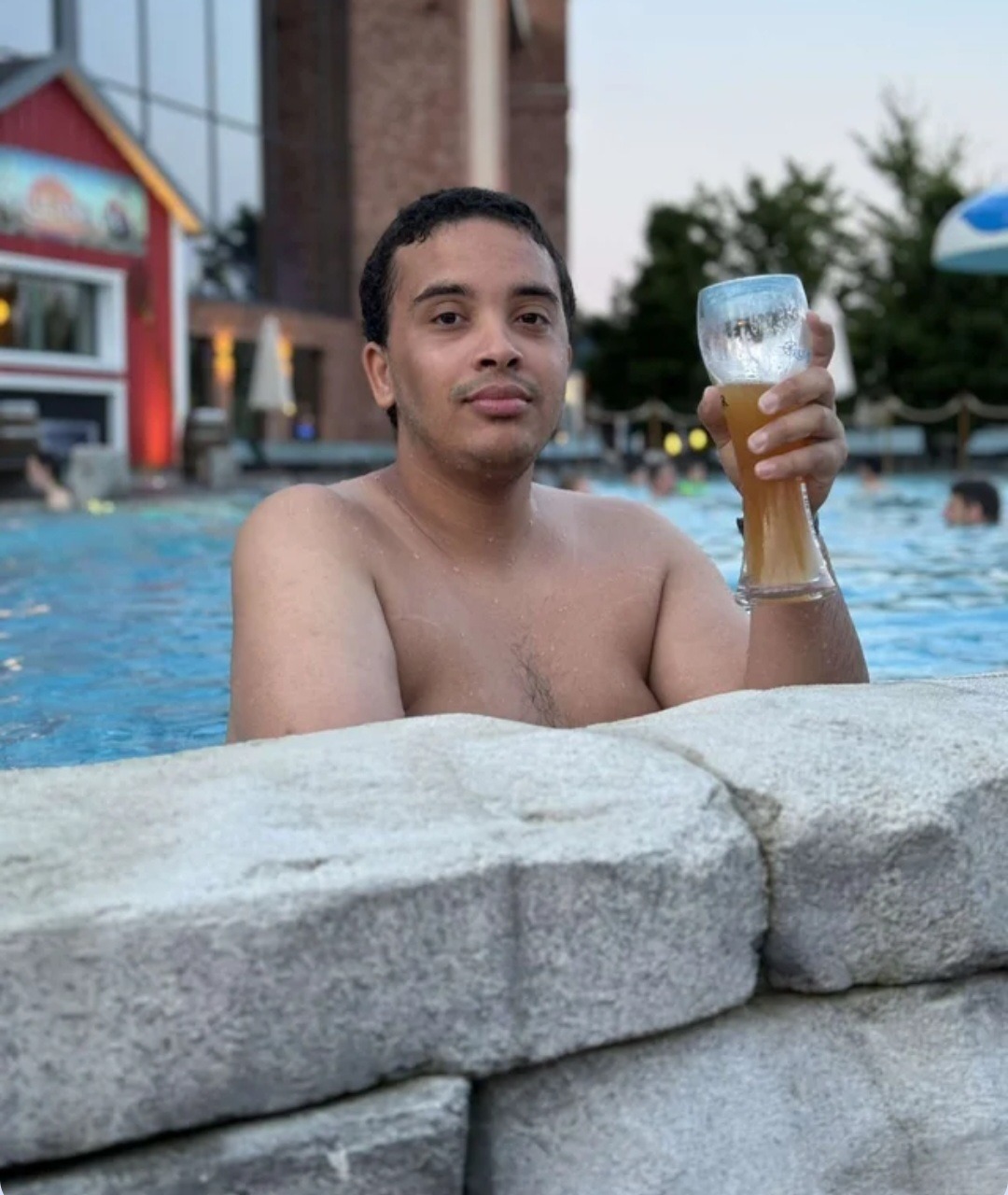 Profil de Owen, 24 ans, Escort TS France à Achy
