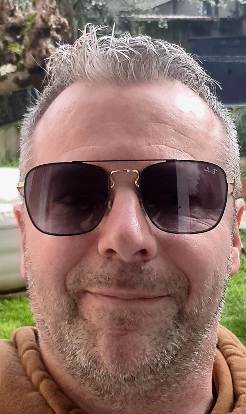 Profil de Stefanu, 55 ans, Escort TS France à Fleurines
