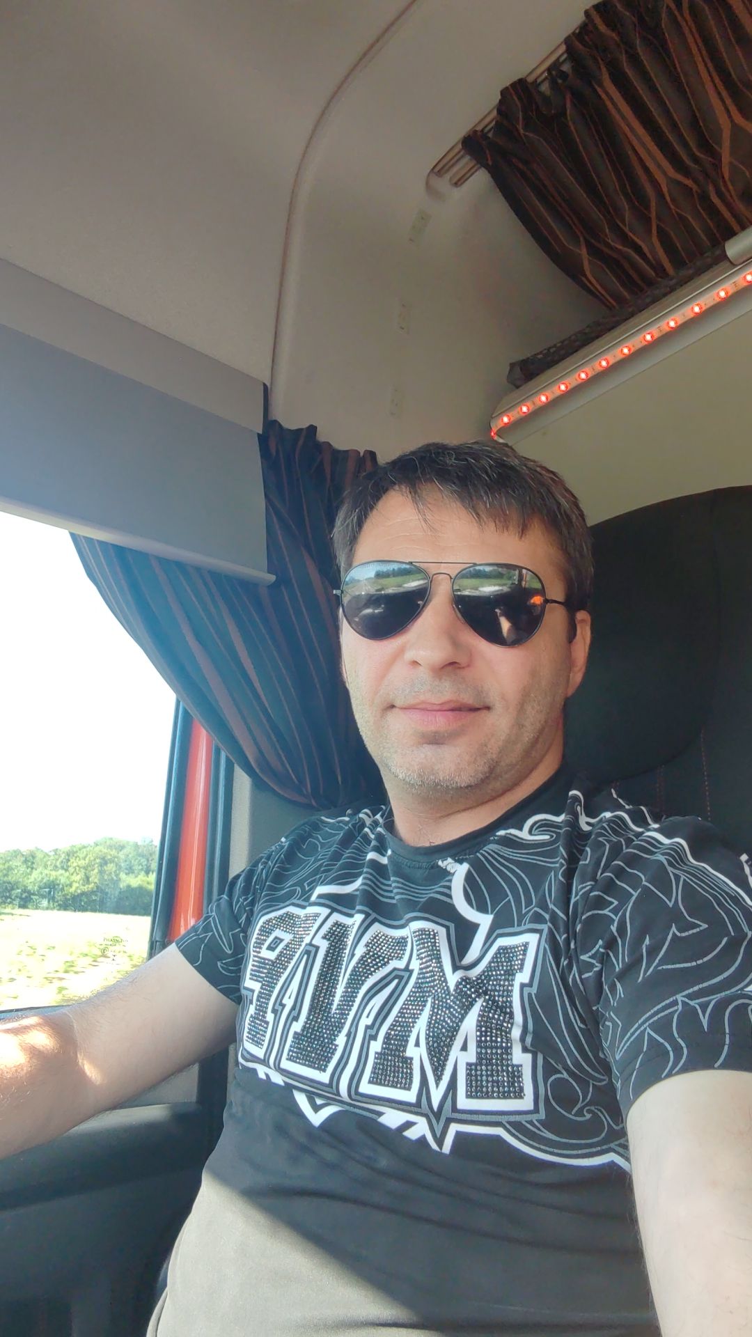 Profil de Jocelin, 48 ans, Escort TS France à Saliès