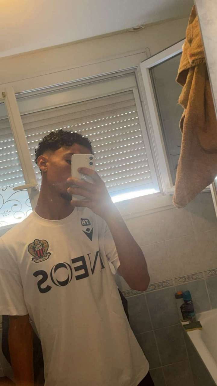 Profil de Joas, 18 ans, Escort TS France à Pinel-Hauterive