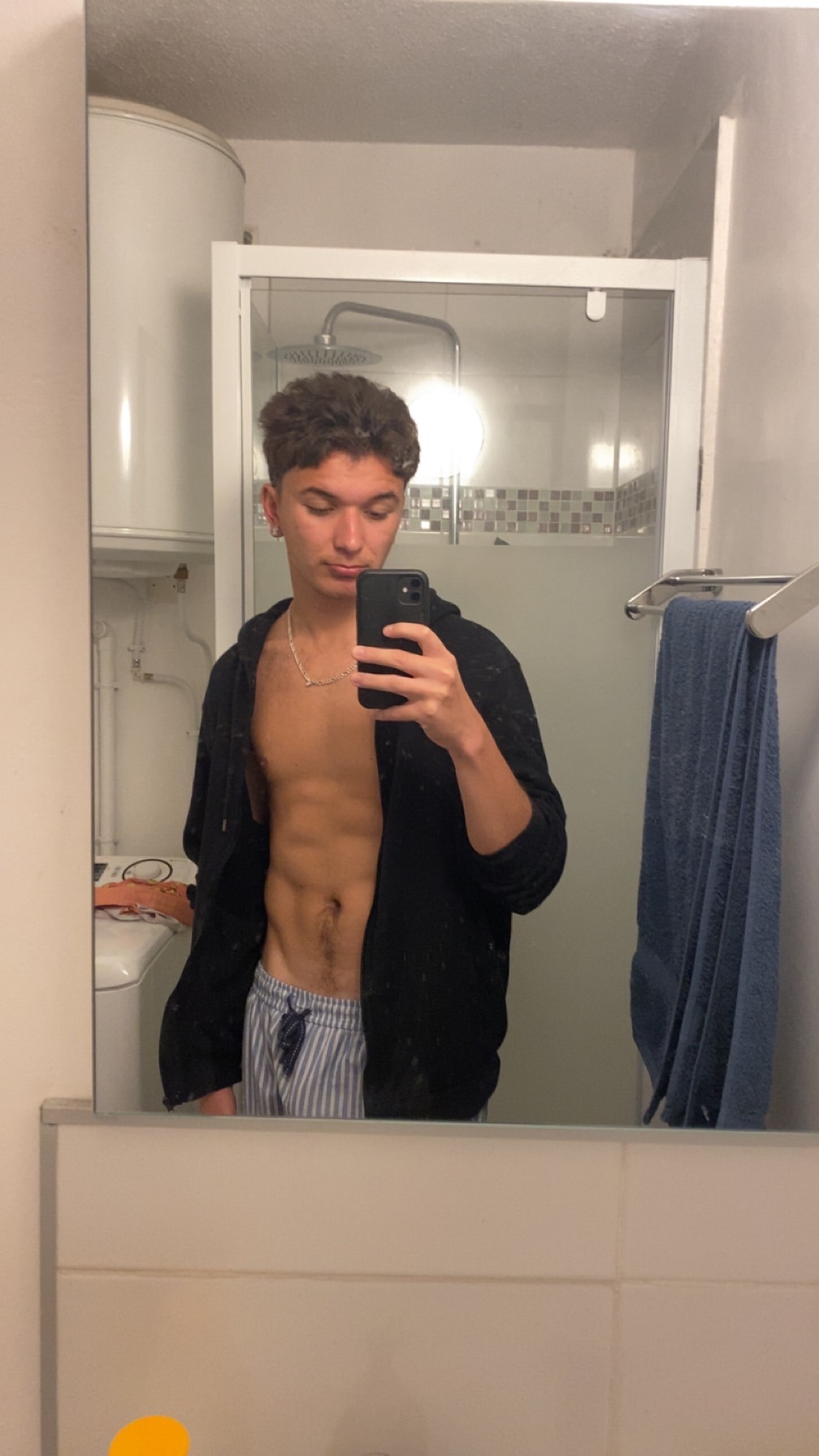 Profil de Théau, 22 ans, Escort TS France à Bart