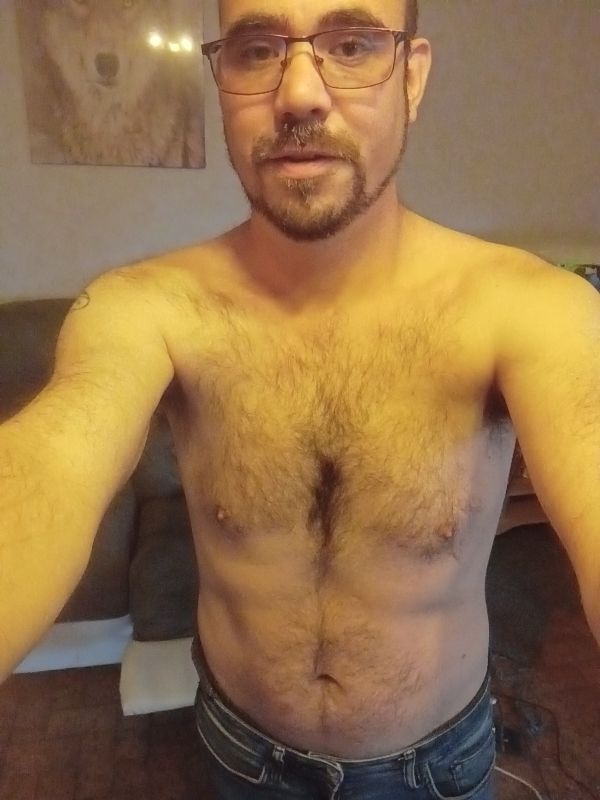 Profil de Jair, 40 ans, Escort TS France à Villers-sur-Nied