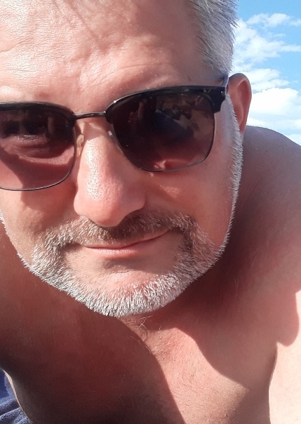 Profil de Elhadj, 50 ans, Escort TS France à Rethondes