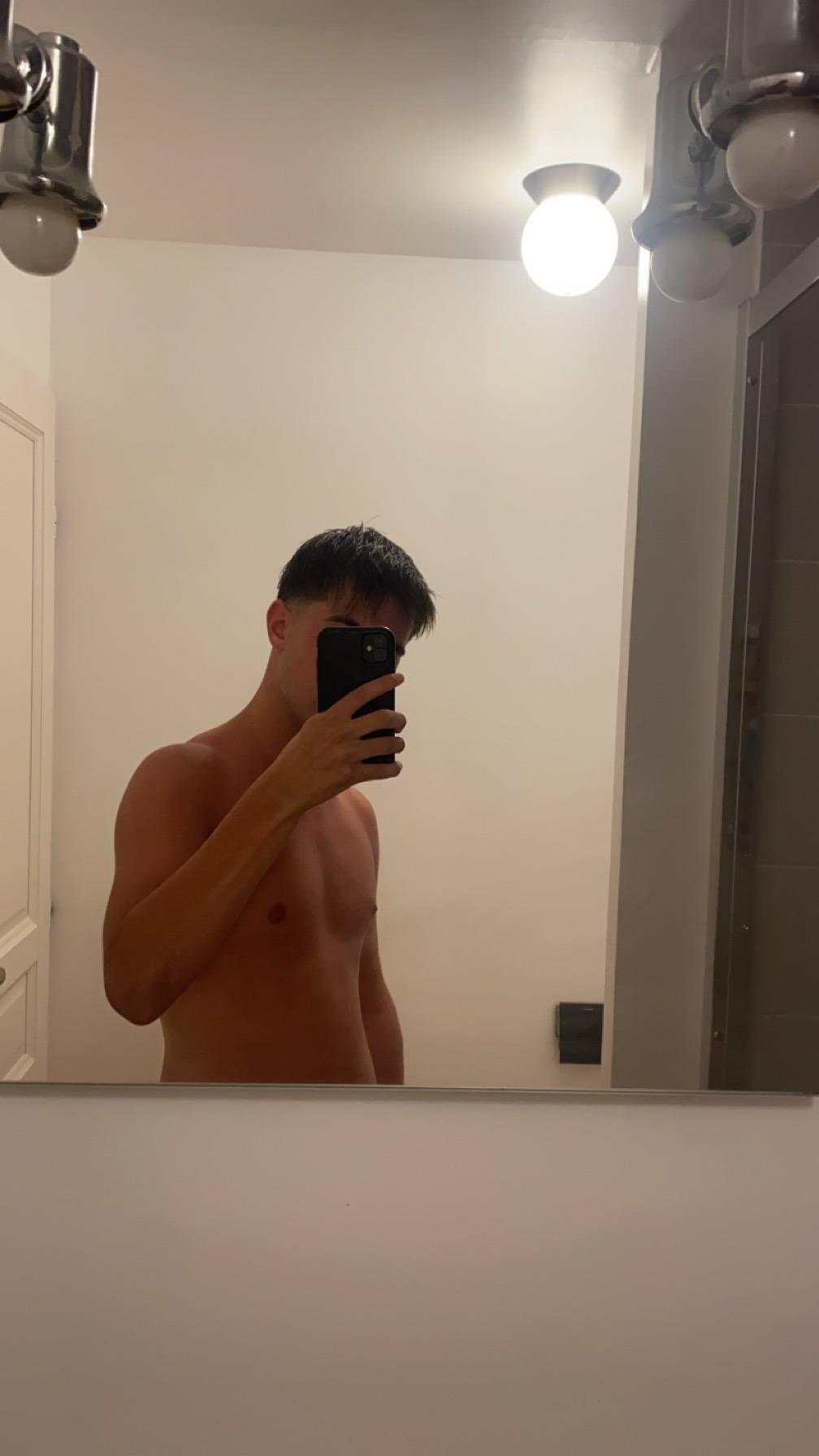 Profil de Milad, 18 ans, Escort TS France à Bresles
