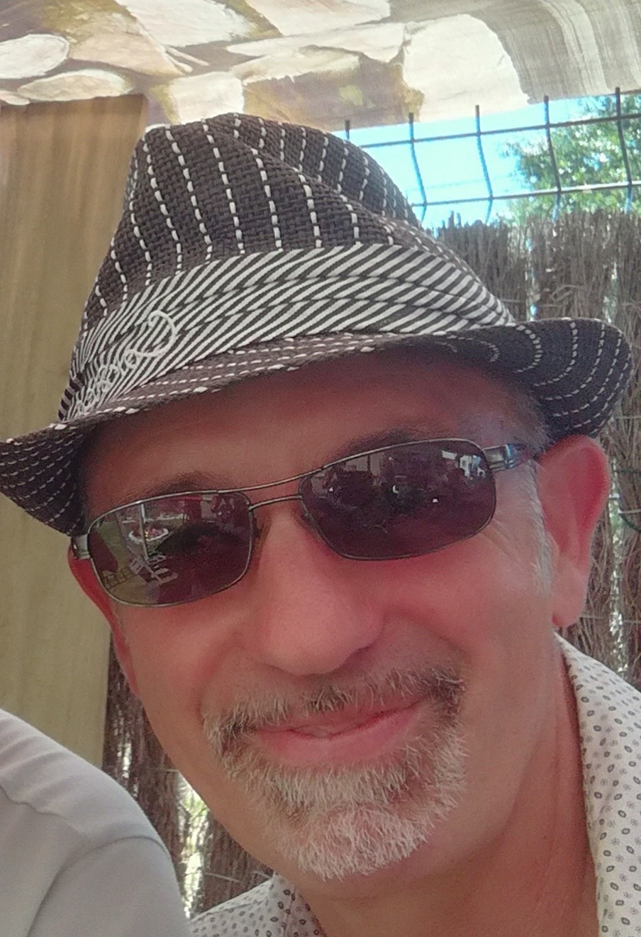 Profil de Hugh, 53 ans, Escort TS France à Orrouy