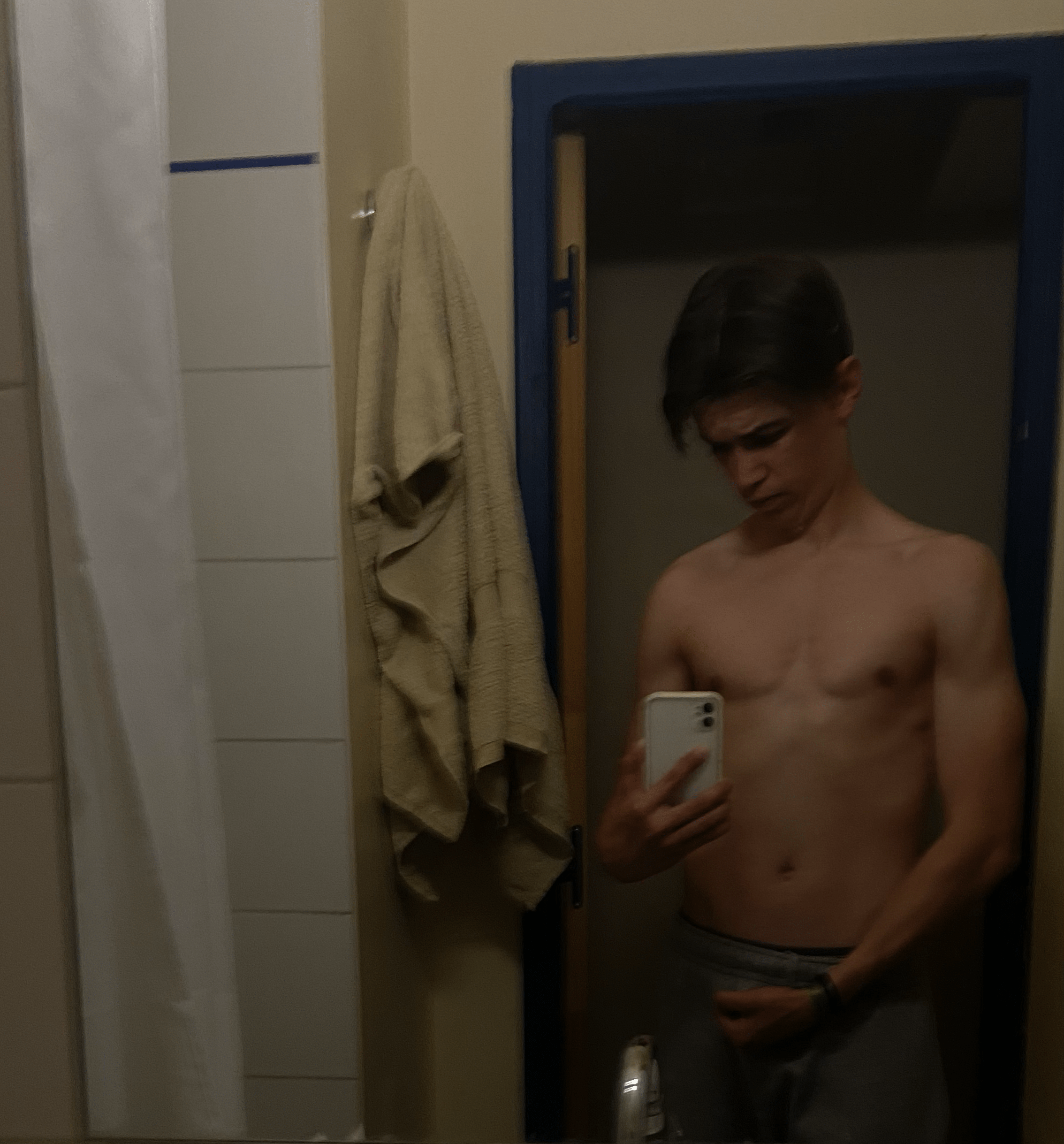 Profil de Illyess, 21 ans, Escort TS France à LeVaumain