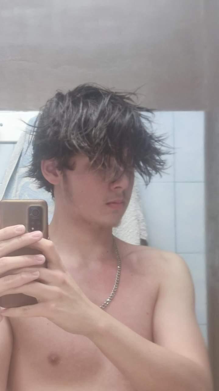 Profil de Jean, 20 ans, Escort TS France à Bresles