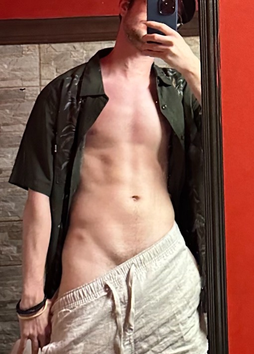 Profil de Marcos, 26 ans, Escort TS France à Varinfroy