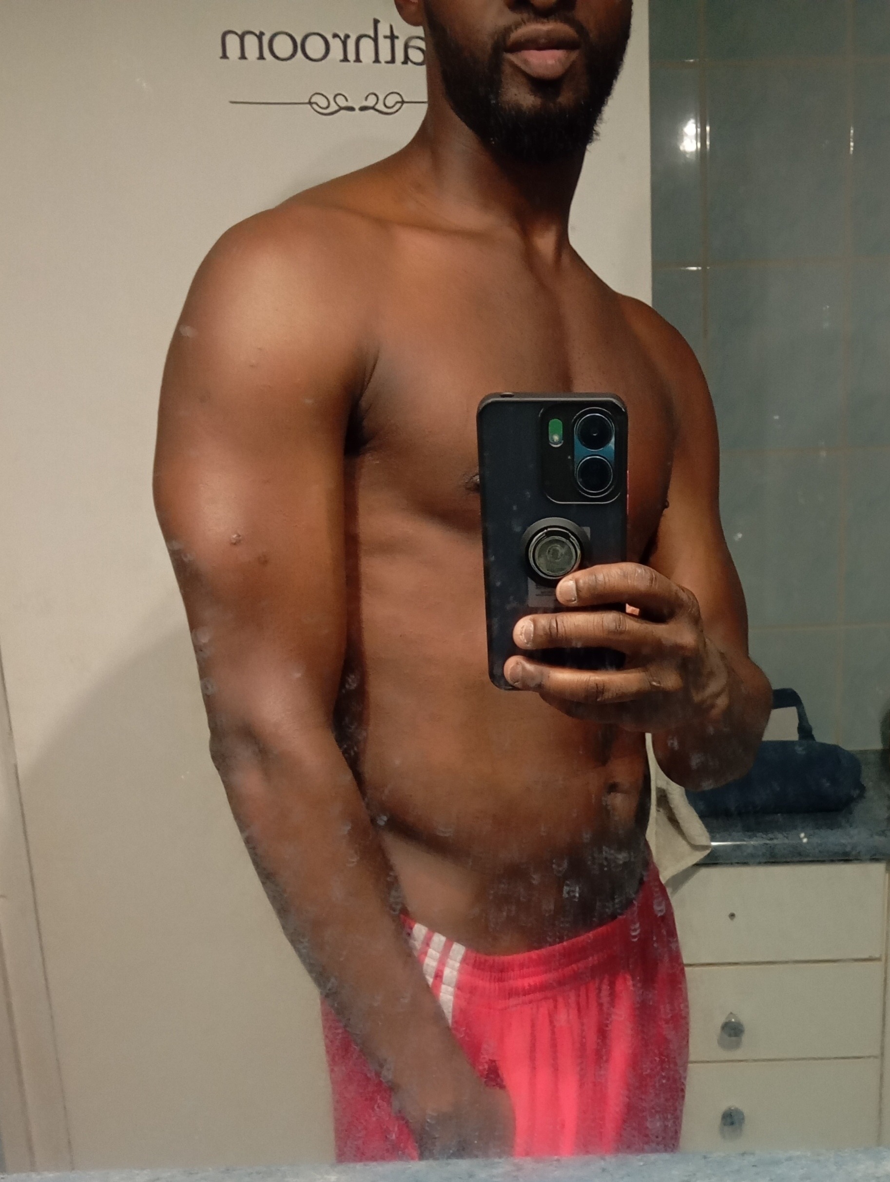 Profil de Yves-emmanuel, 29 ans, Escort TS France à Seebach