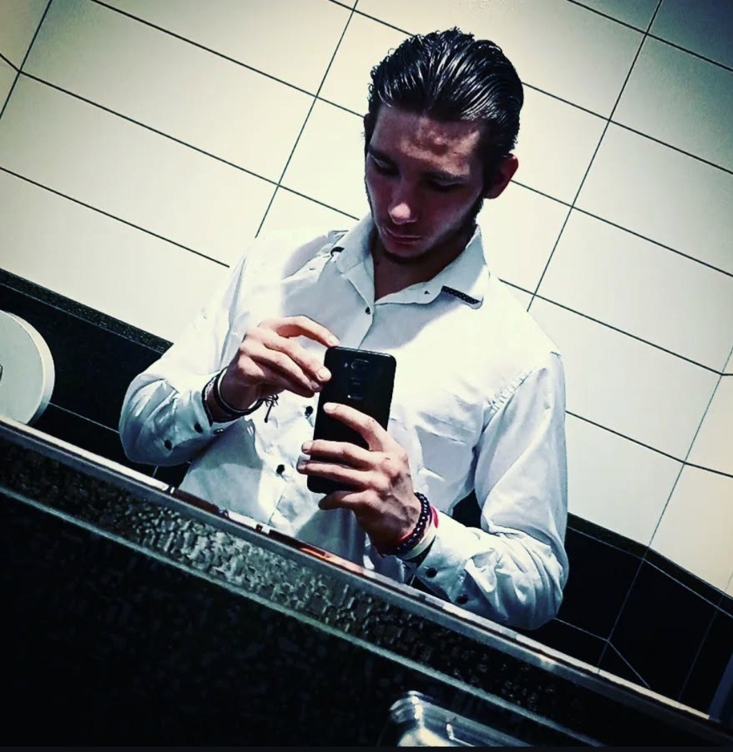 Profil de Abdurahman, 19 ans, Escort TS France à Clairoix