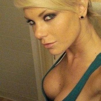 Profil de Salsabil, 35 ans, Escort TS France à Froissy