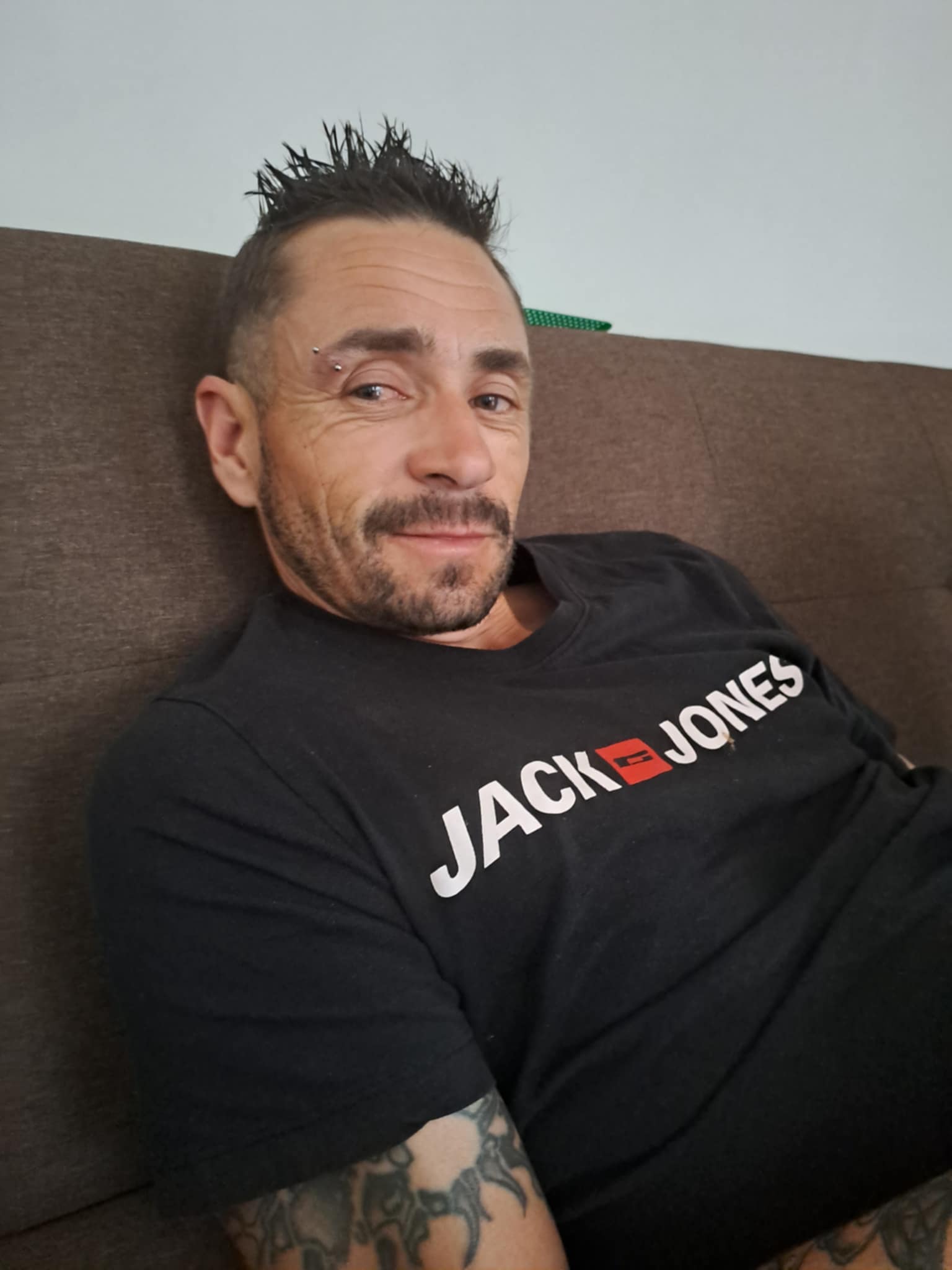 Profil de Joe, 40 ans, Escort TS France à Saint-Jean-la-Fouillouse