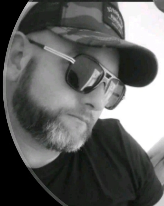Profil de Guido, 40 ans, Escort TS France à Frontenay