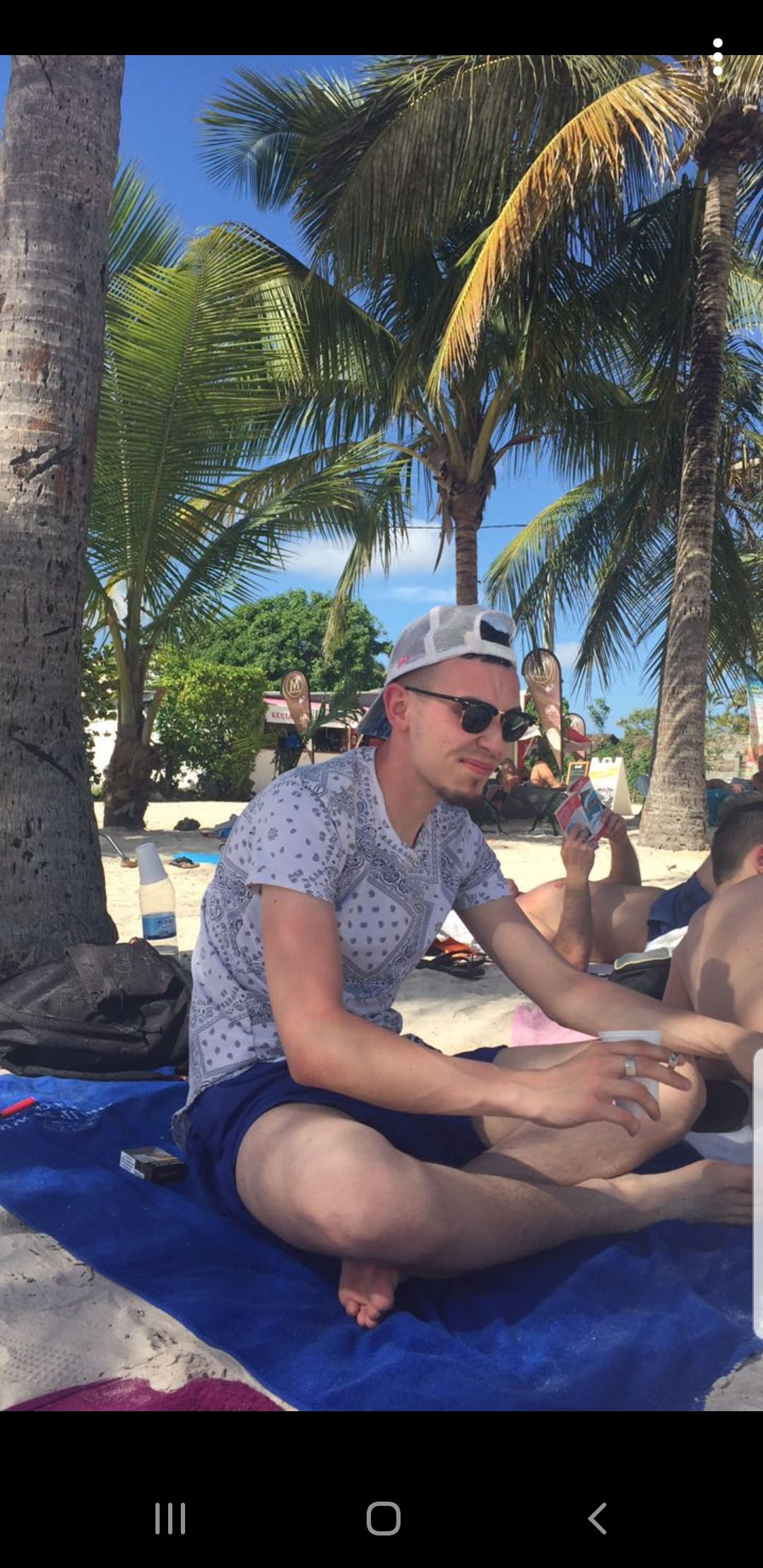 Profil de Aymerie, 29 ans, Escort TS France à Vaumoise