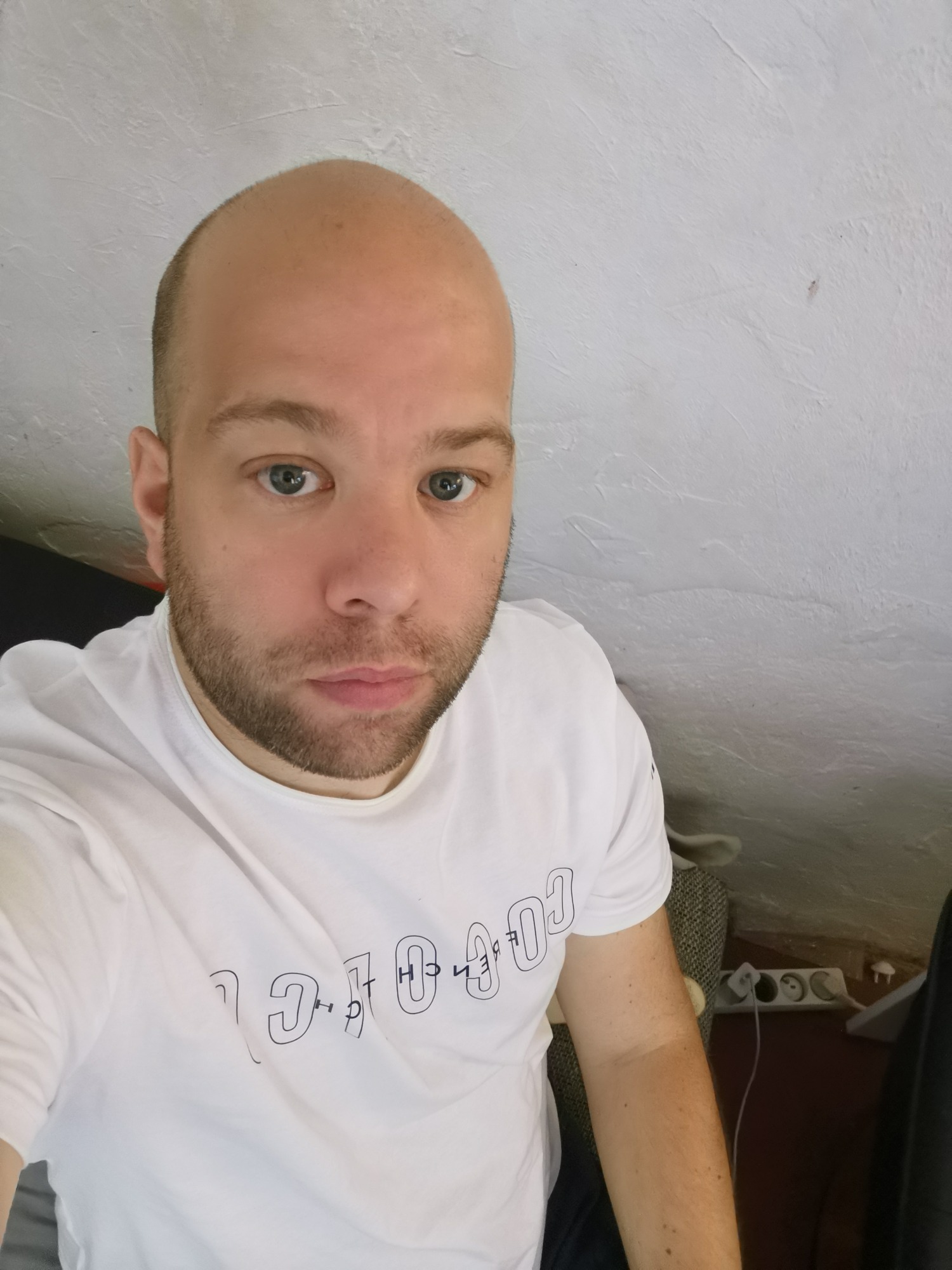 Profil de Myrtho, 42 ans, Escort TS France à Champagné-le-Sec