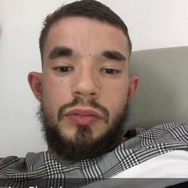 Profil de Maximilian, 26 ans, Escort TS France à Angy