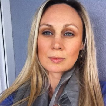 Profil de Estelle, 40 ans, Escort TS France à LaChapelle-du-Bois-des-Faulx