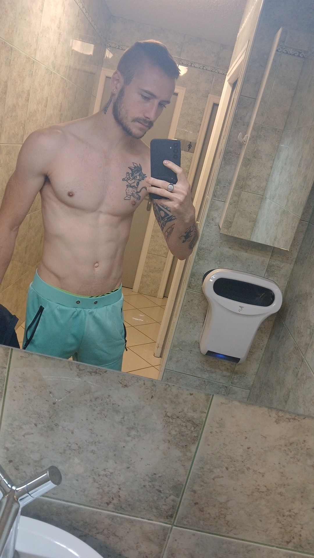 Profil de Rex, 26 ans, Escort TS France à Achy