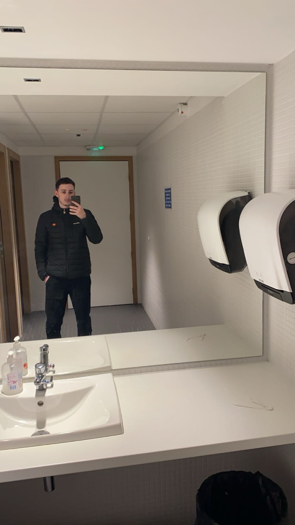 Profil de Tym, 18 ans, Escort TS France à Lorentzen